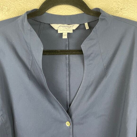 Foxcroft Tunic Top Shirt Blouse Size 24W Blue Non Iron Stretch Pockets Button Up - Picture 3 of 9